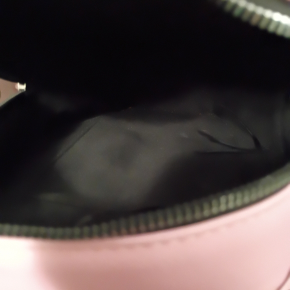 Monster High Pink Spider Web Coffin Shaped Backpack - Picture 5 of 5